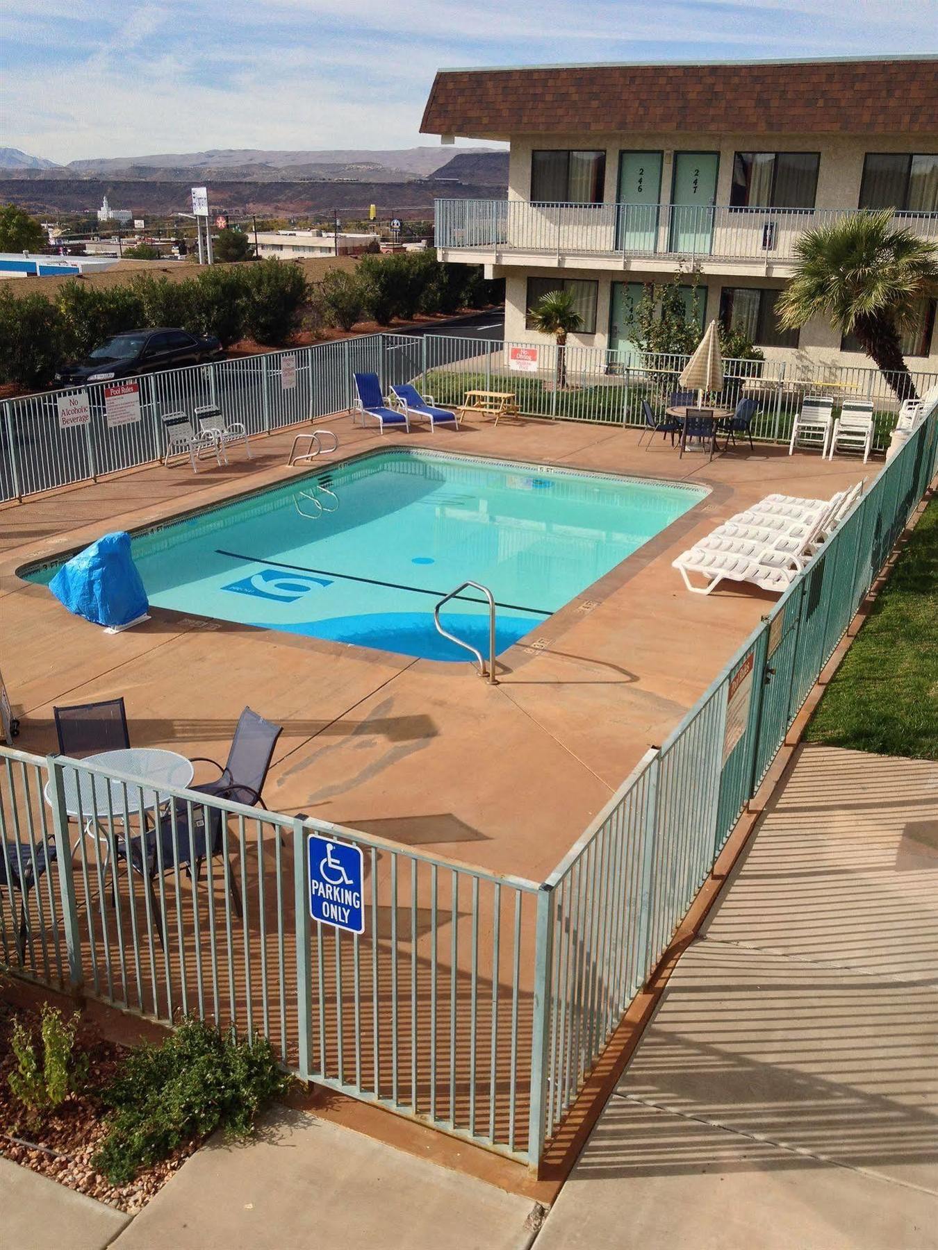 Motel 6 Saint George, Ut Eksteriør billede